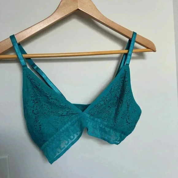 Juicy couture teal lace bralette L - Picture 2 of 4